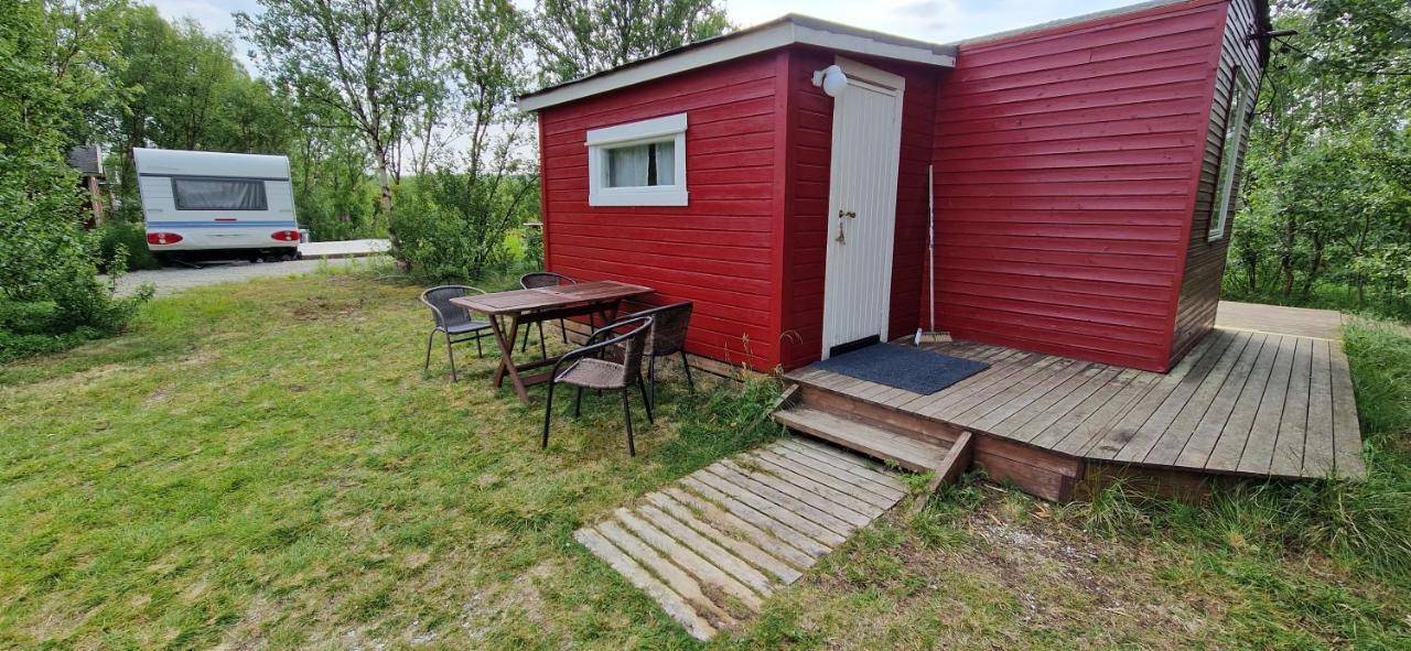 Bungalaven Lodge As Børselv Esterno foto